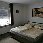 Huebsches Haus 度假居 埃姆登